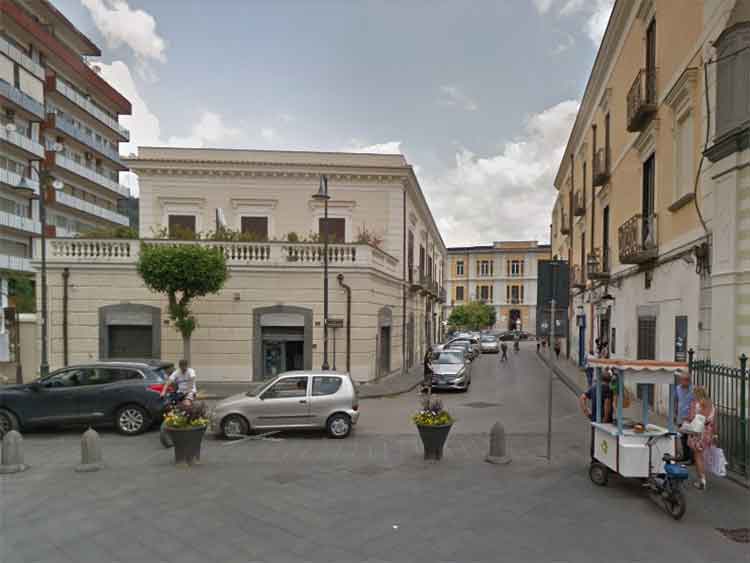 via Bosco Lucarelli