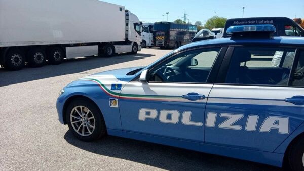 polizia tir rubato