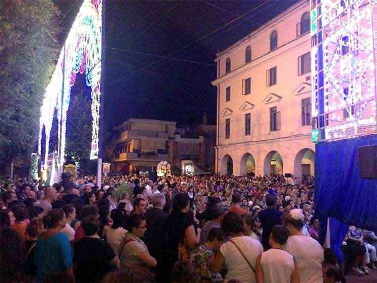 un'immagine della festa di Materdomini
