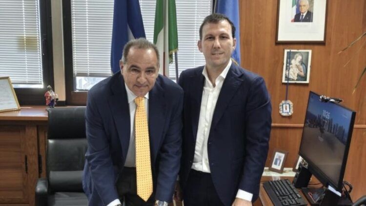 Antonio Iannello sigla il rapporto di collaborazione col gruppo Fico presidente